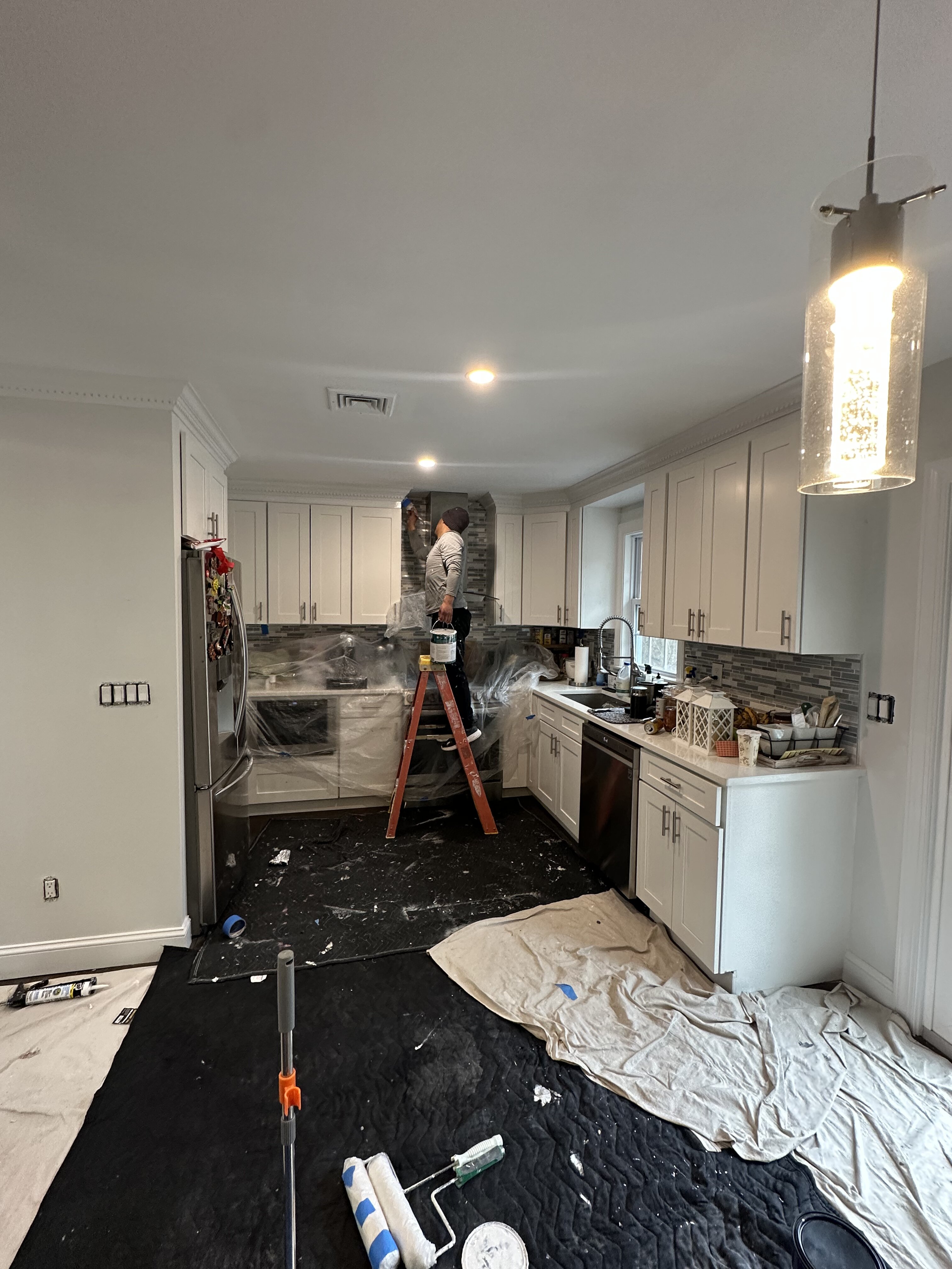 Kitchen remodel by AA&C Home Improvement